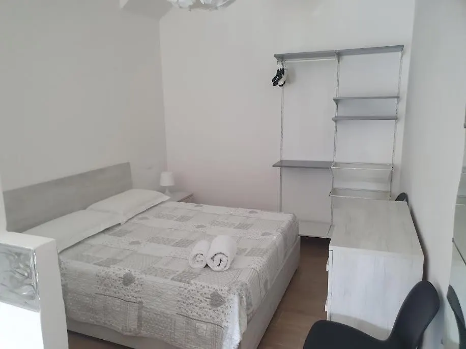 La Casa Di Ariel Apartman Casteldaccia 0*,