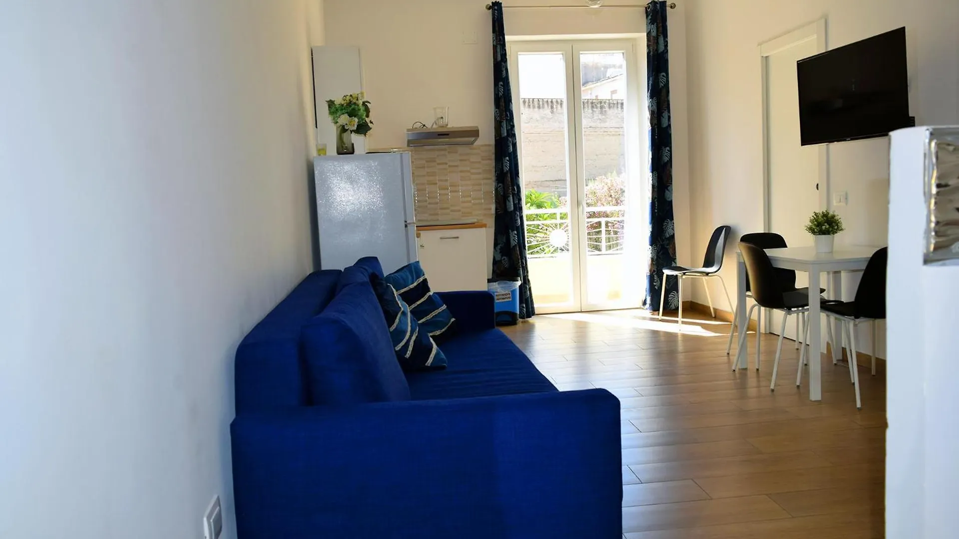 شقة La Casa Di Ariel كاستلداتشا إيطاليا